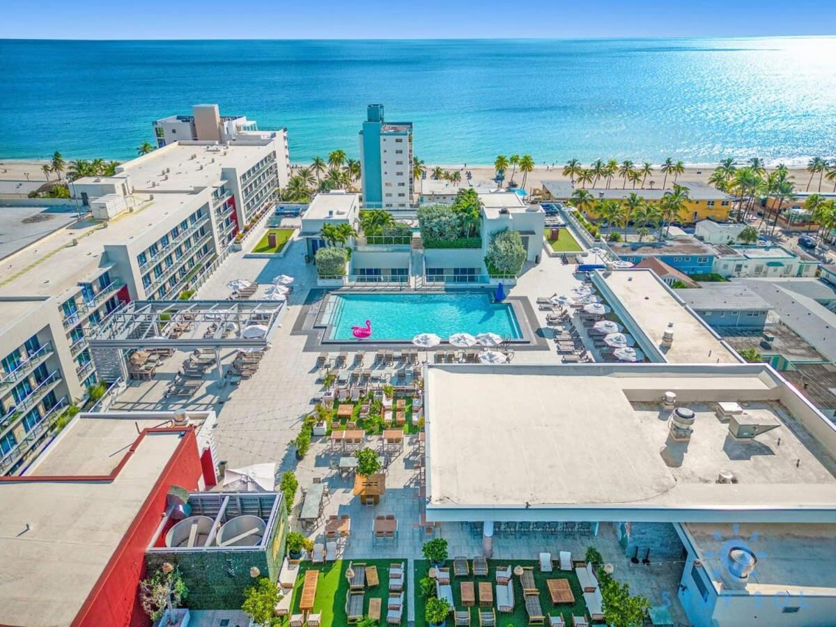 Beachfront Resort - Hot Tub & Pool- Near Beach Hollywood Exteriör bild