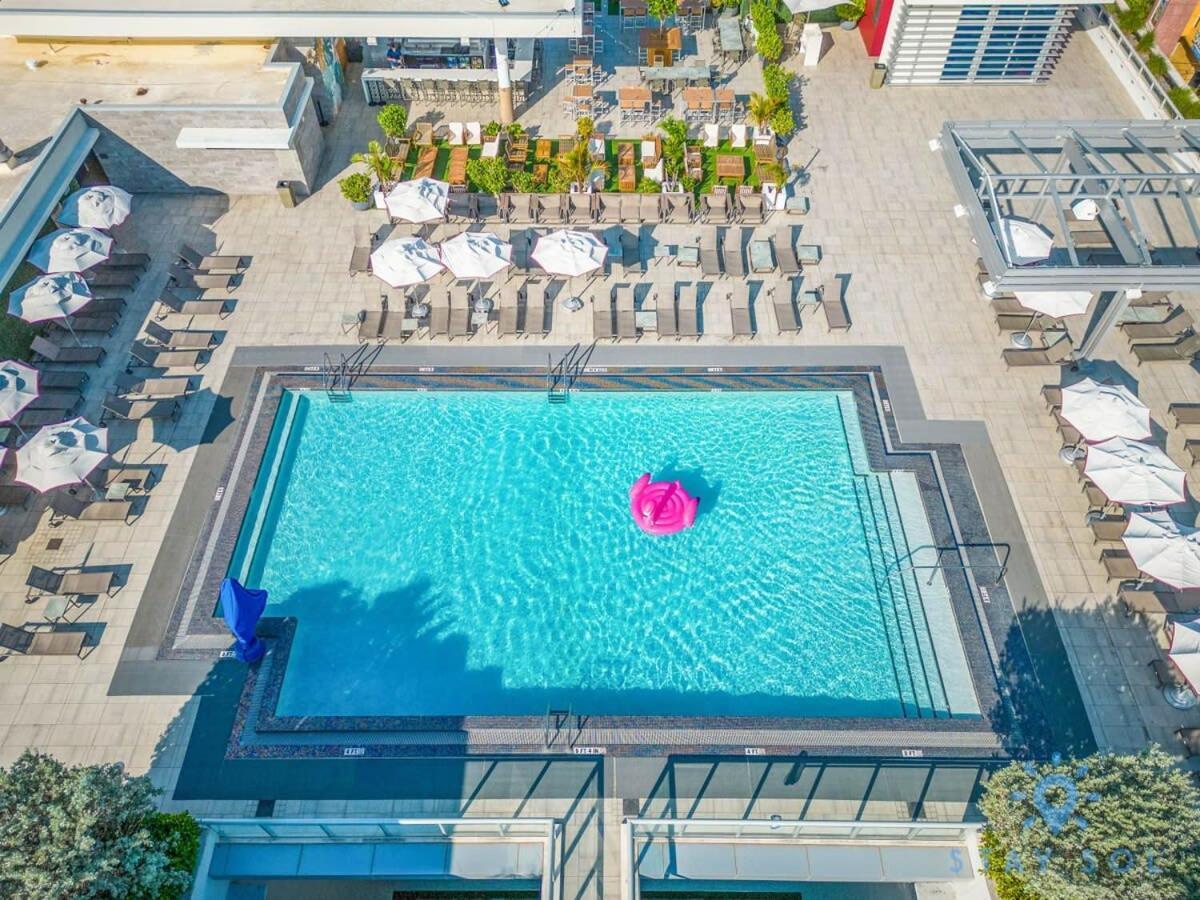 Beachfront Resort - Hot Tub & Pool- Near Beach Hollywood Exteriör bild
